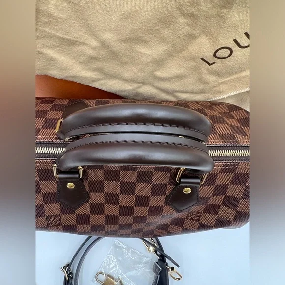♥️🌹Louis Vuitton Speedy 30 bandouliere🌹♥️ - Picture 3 of 16